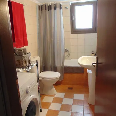 Cozy In Neoi Epivates 1 Néoi Epivátai