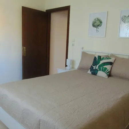 Cozy Luxurious In Neoi Epivates