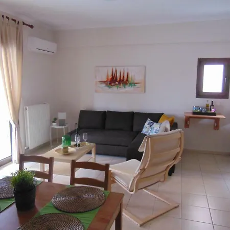 Cozy In Neoi Epivates 1 * Néoi Epivátai